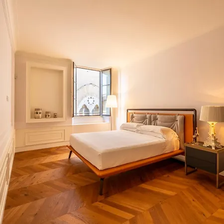 Corte Calzaiuoli Elegant Suites-3